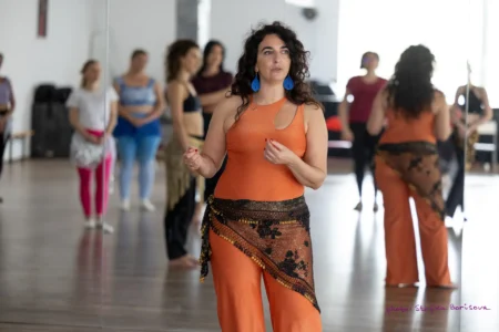 Houriya teaching at Oriental Hear Festival 2025